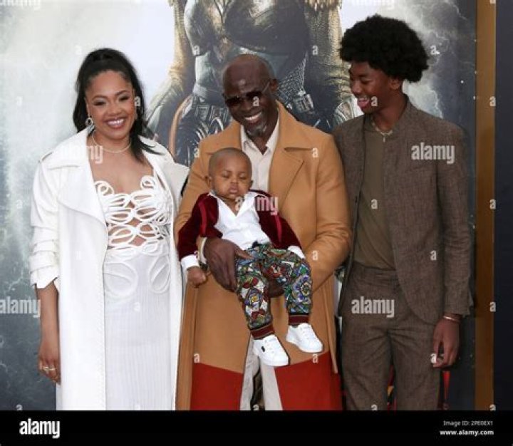 Meet The Inspirational Mother Behind The Icon: Kimora Lee Simmons