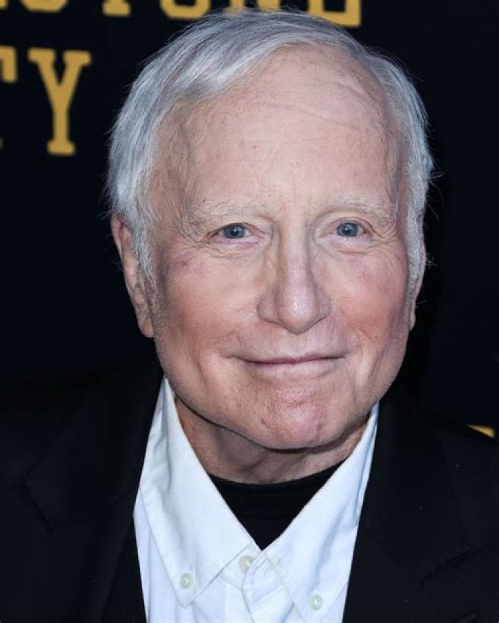 Richard Dreyfuss' Age: Discover His Current Years