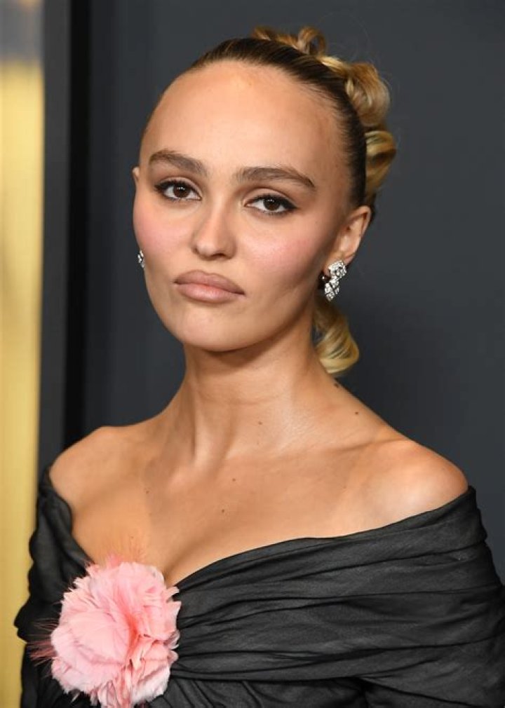 Teary Eyes: Lily-Rose Depp Expresses Emotions