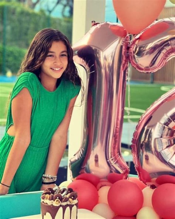The Dazzling Daughter Of Football Star Luis Suarez!