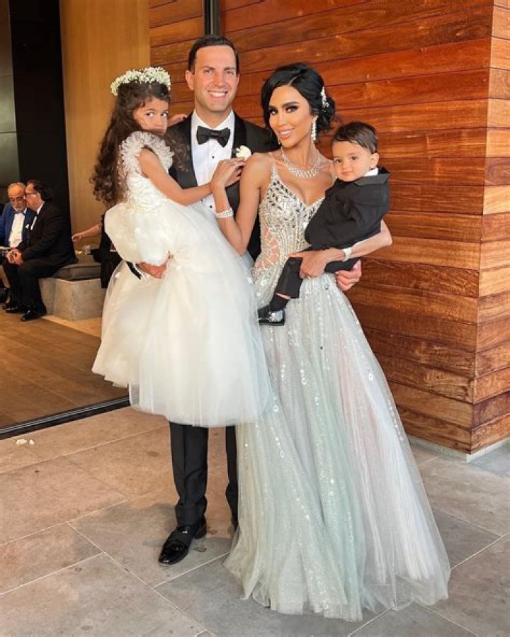 The Ultimate Guide To Lilly Ghalichi: Lifestyle, Beauty, And Business