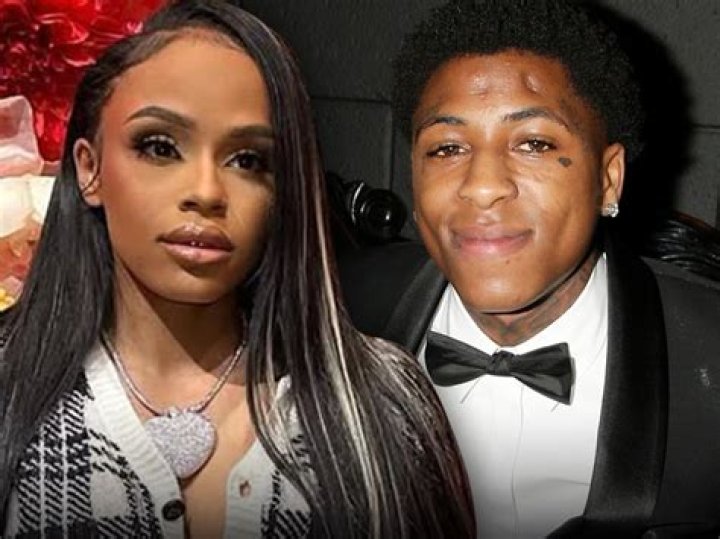 The Unspoken Truth Of Floyd Mayweather's Mother